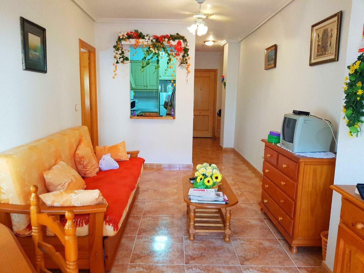 Sunny Appartment In The Center Torrevieja Exteriér fotografie