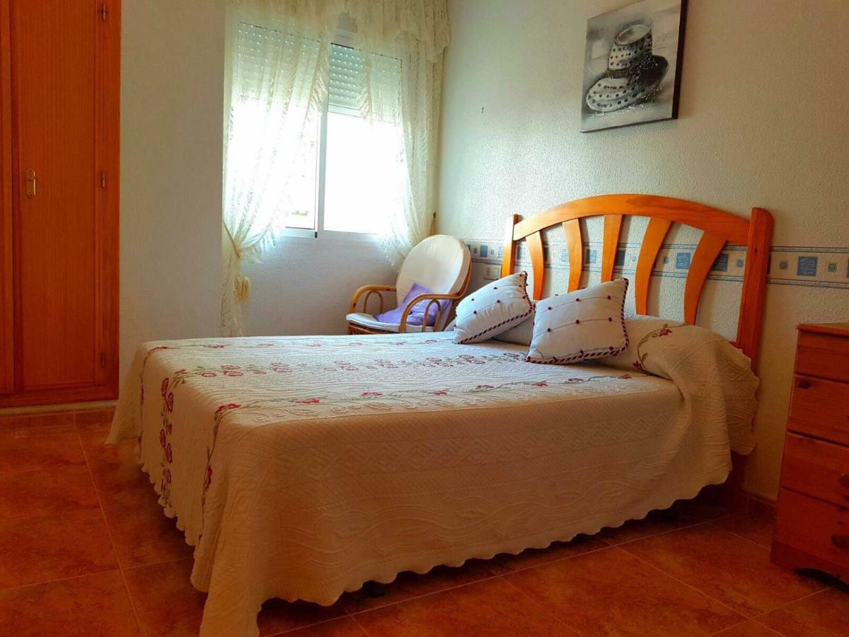 Sunny Appartment In The Center Torrevieja Exteriér fotografie